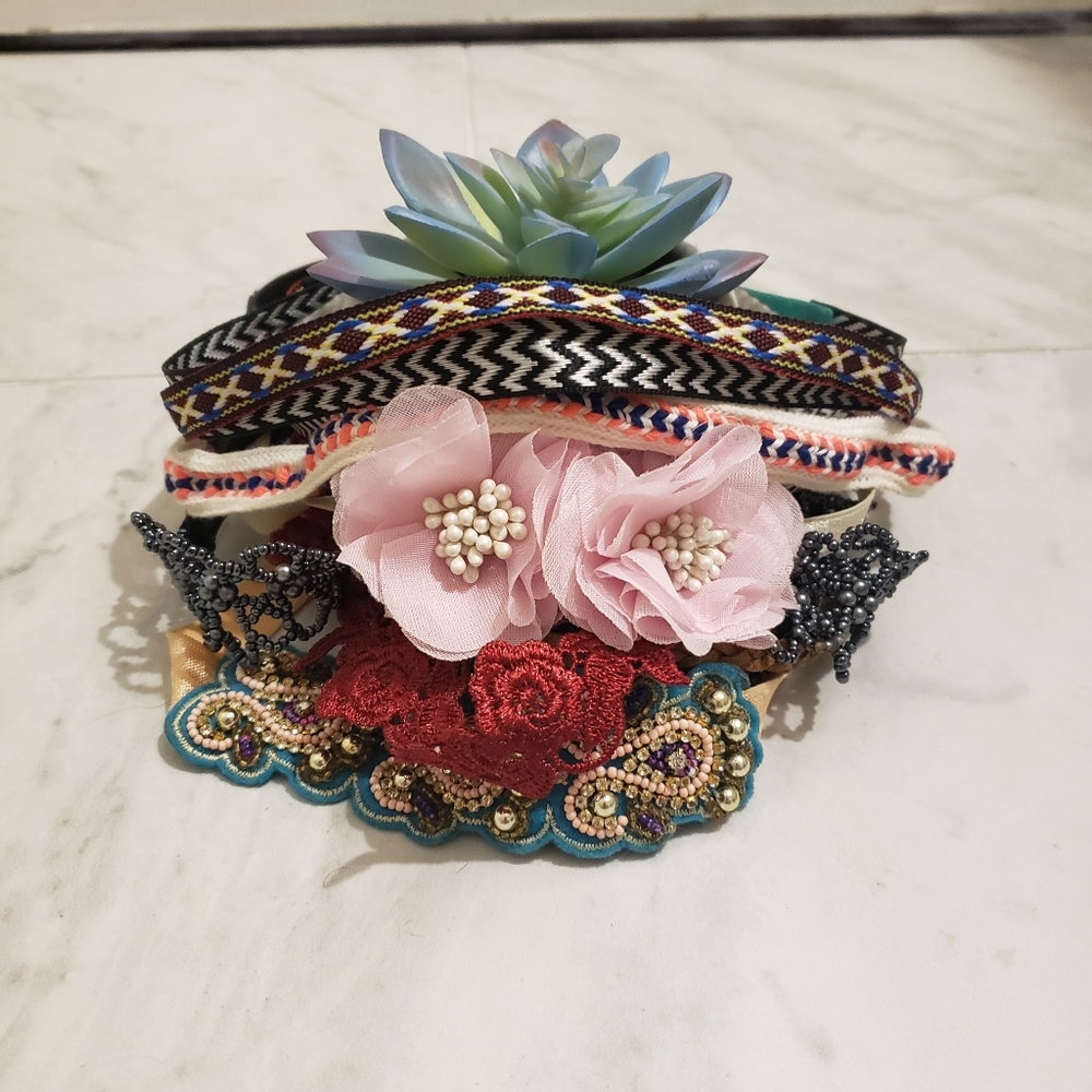 Bundle of 10 soft headbands🌸🌸🌸